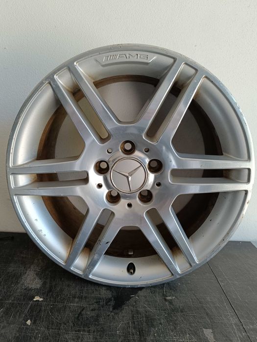 Jogo de 2 jantes AMG Mercedes originais