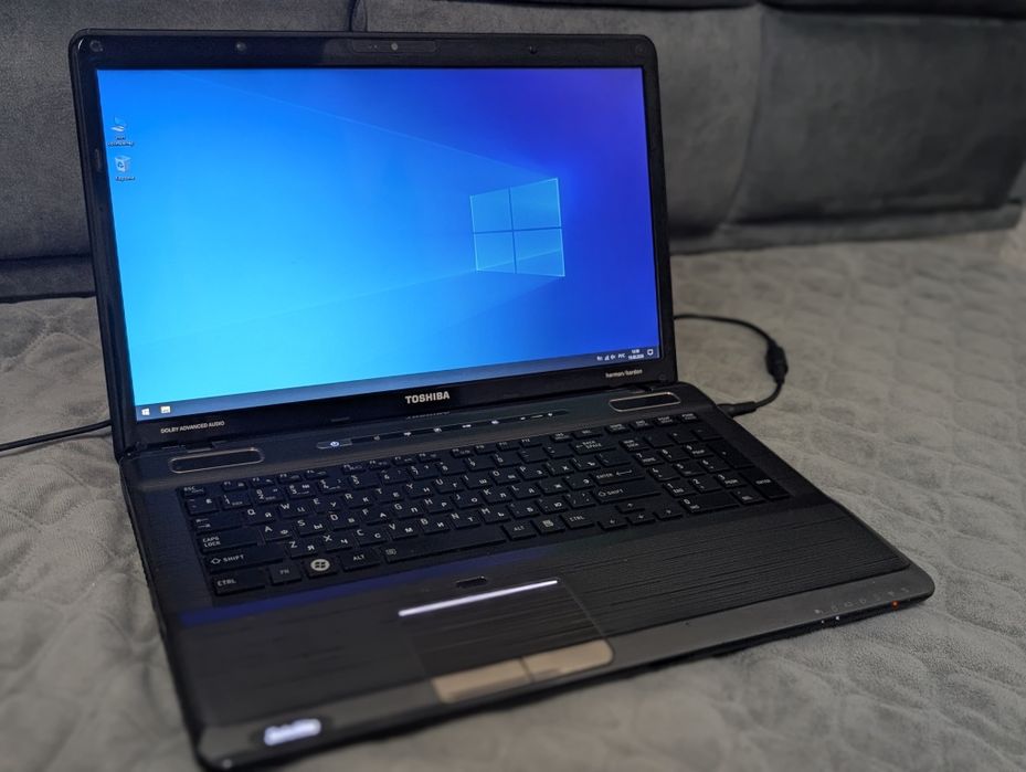 Ноутбук Toshiba Satellite P775