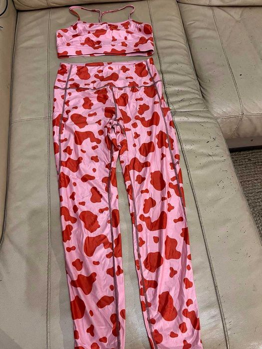 Яскраві нові рожеві спорт лосини з топом shein