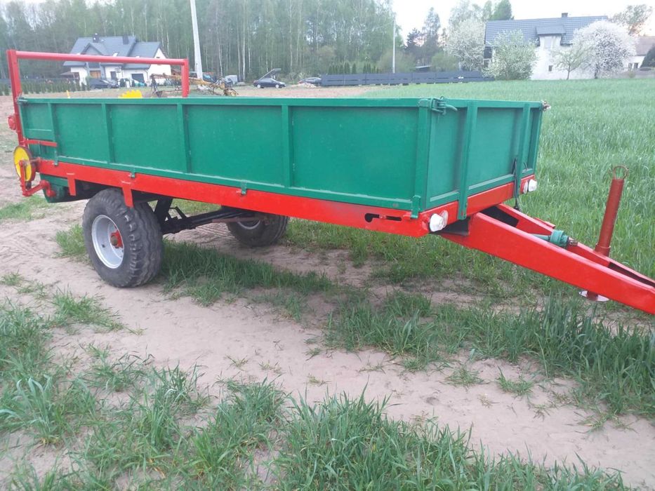 Rozrzutnik obornika jednoosiowy