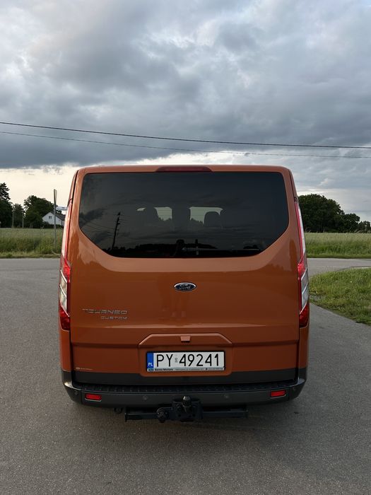 Ford Tourneo Custom