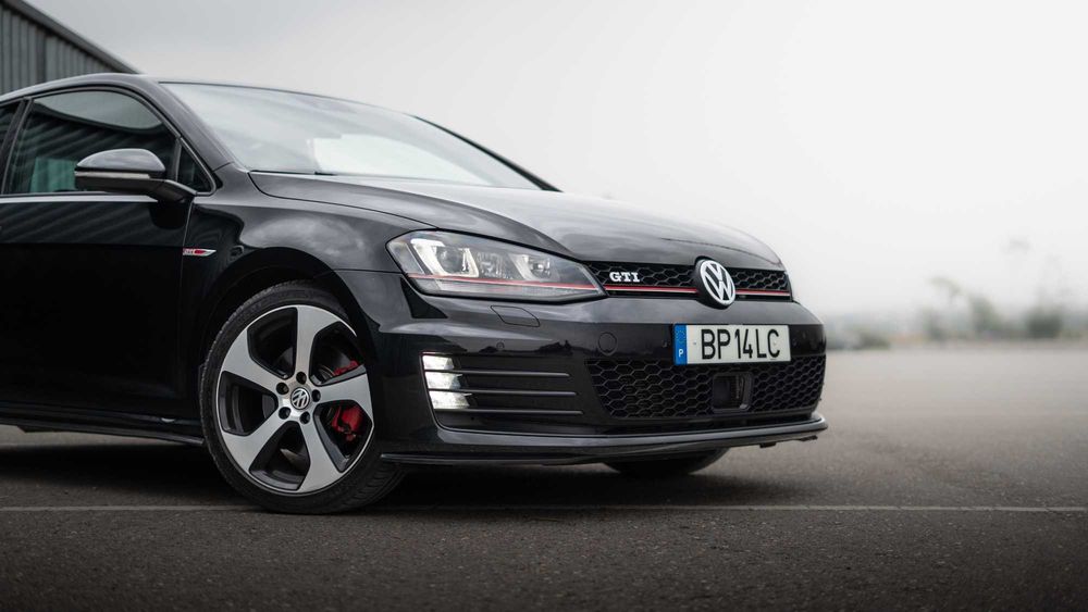 Volkswagen Golf VII GTI DSG — photo 4