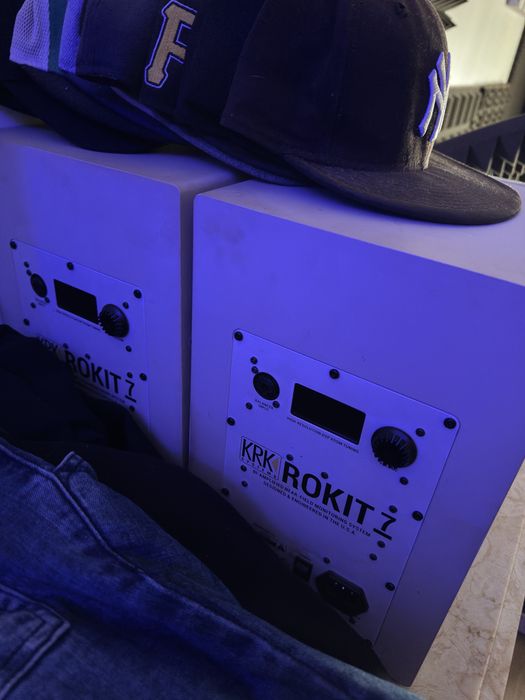 Monitores de estudio Krk rokit7 gen4