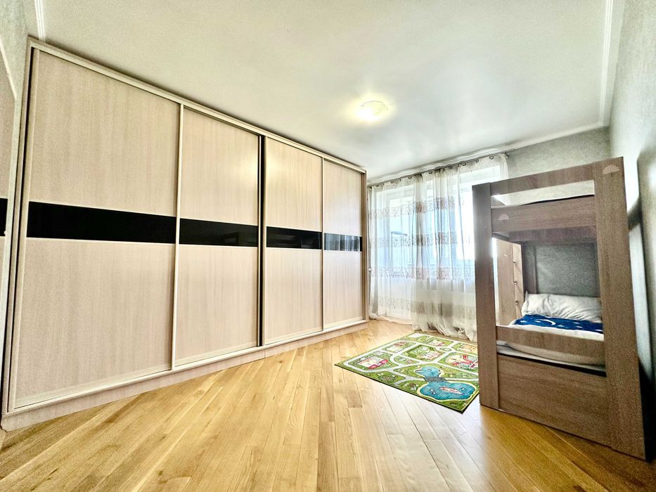 Продаж 3-кімнатної квартири в центрі Трускавця!