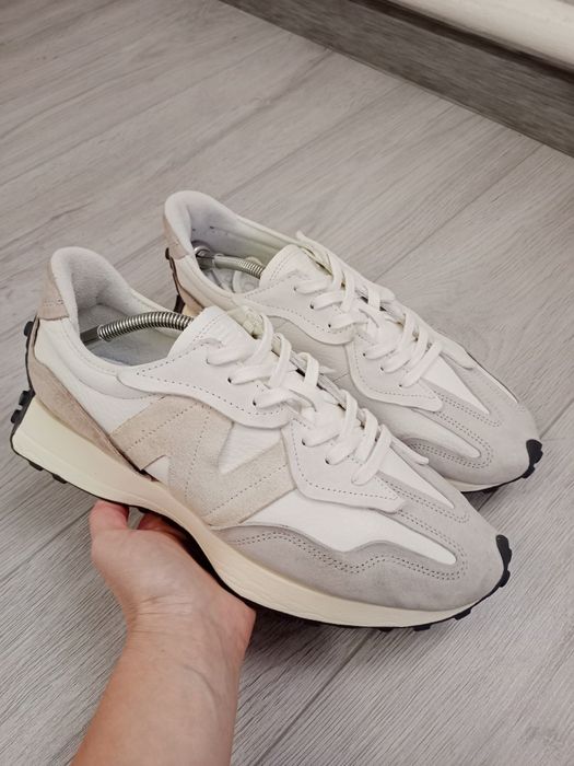 Кросівки New Balance 327