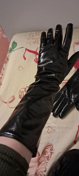 Осенние перчатки продам