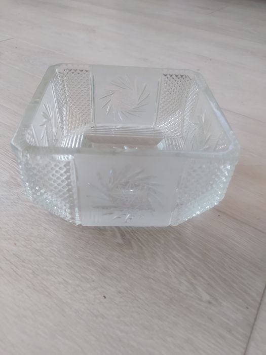 Хрустальная салатница