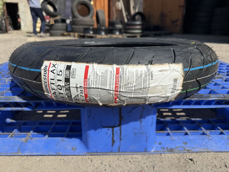 120/70 r17 Bridgestone Battlax BT015 Резина летняя НОВАЯ