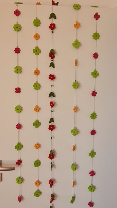 5 filcowych girland kwiatowych