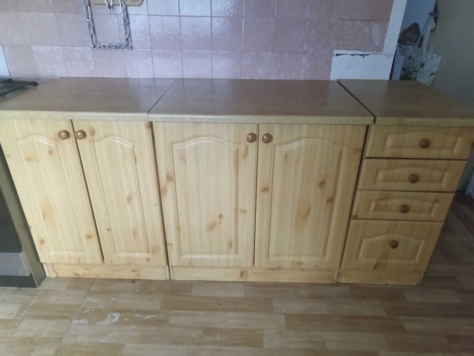 Segment kuchenny cena 100zł (brakuje jednej szyby)