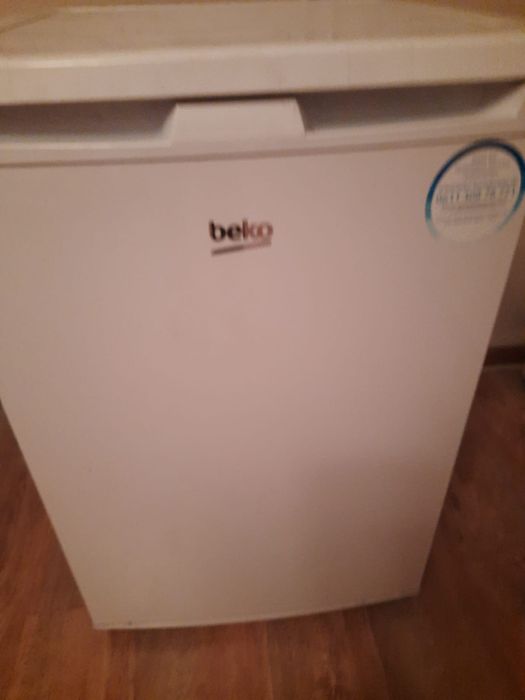 Mała lodówka Beko