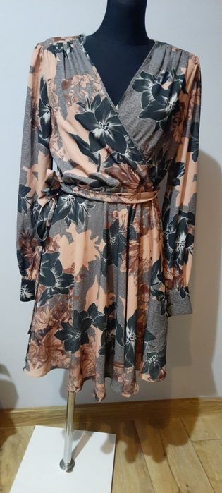 Sprzedam nowa sukienke