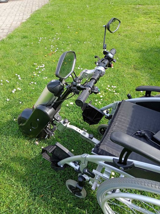 Przystawka elektryczna do wózka inwalidzkiego