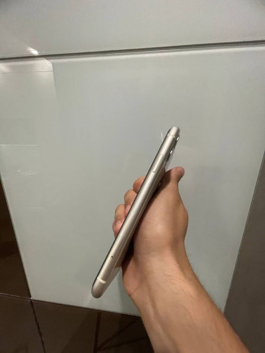 Iphone 11, 128 GB, Neverlock, 90% акб