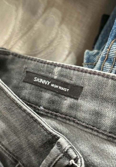 Szare jeansy rurki Bershka Skinny High Waist | Wysoki stan | 36 / S
