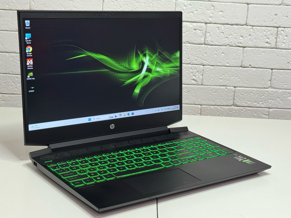 HP Pavilion 15/Ryzen 5-5600H/16 GB DDR4/512 GB SSD/RTX 3050