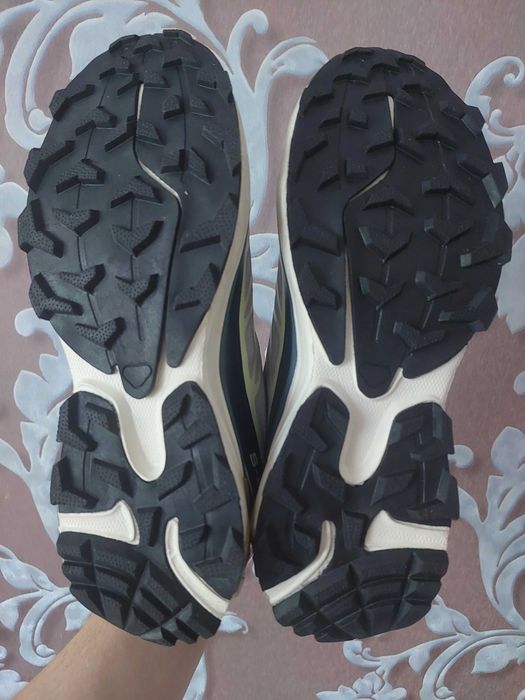 Salomon XT 6 Gore Tex кросівки розмір 42