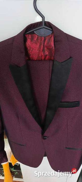 Garnitur meski elegancki.