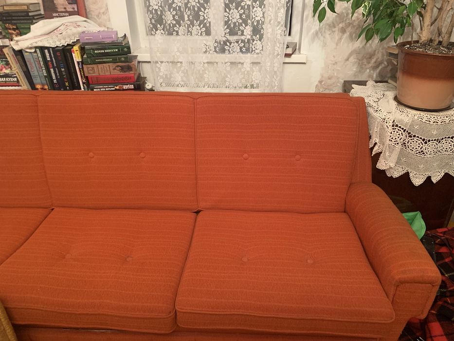 Продаю диван