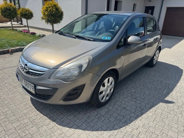 OPEL CORSA 2014, drugi właściciel, kupiony w polskim salonie