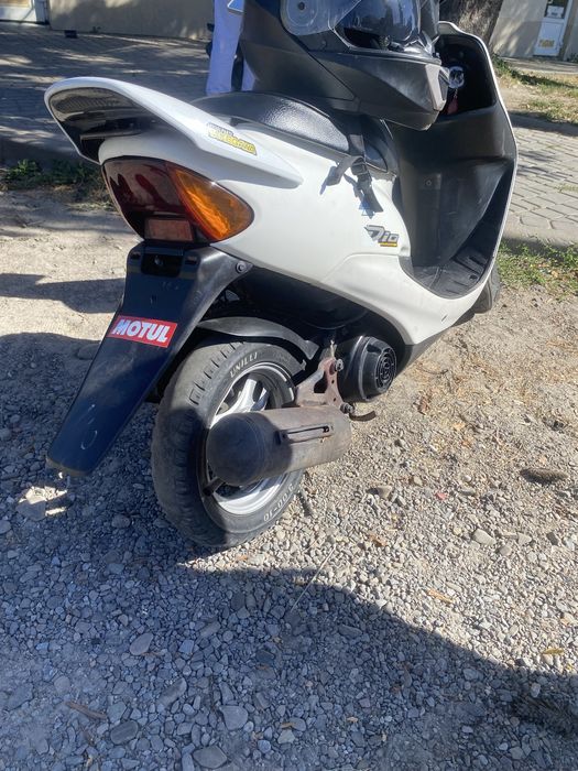 Honda dio af34 на повному бойовому ходу