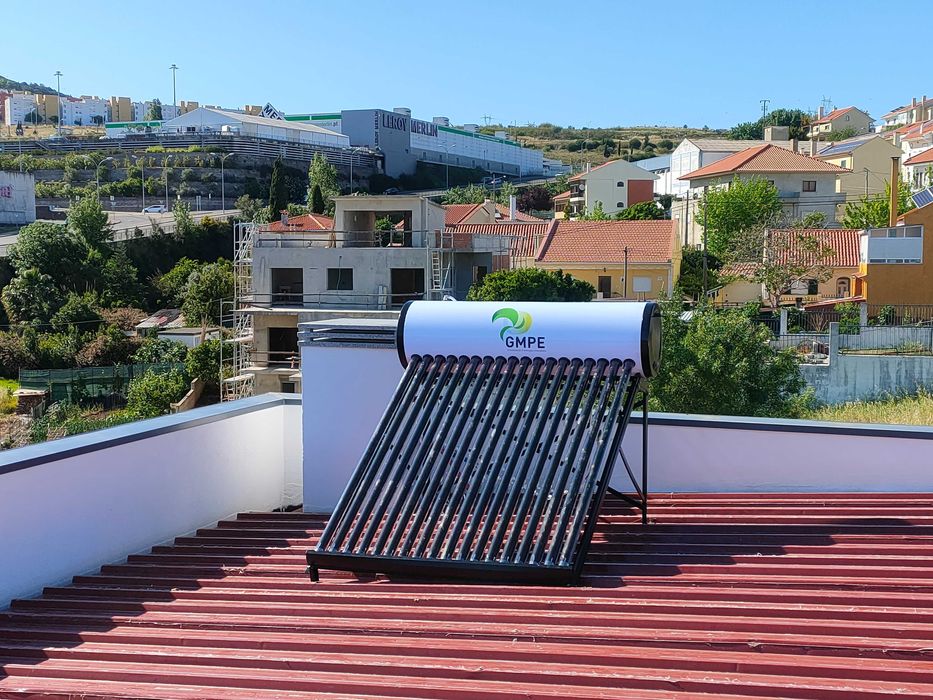 Termossifão Solar Térmico (Tubos de vácuo)