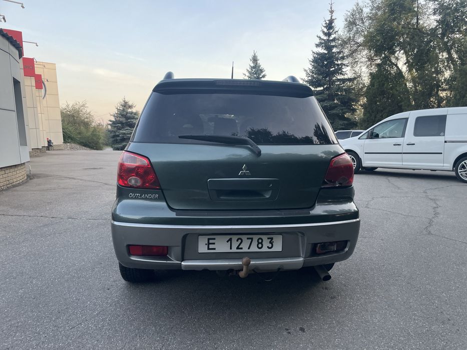 Outlander 2.0 бензин