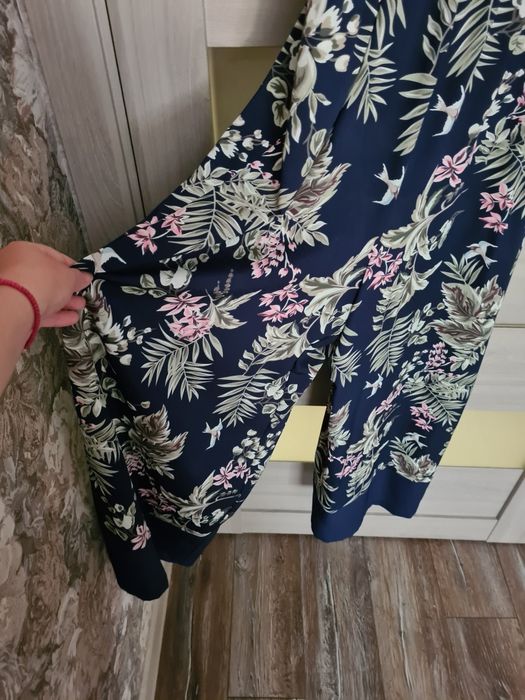 Продам новий комбінезон 42-44р.