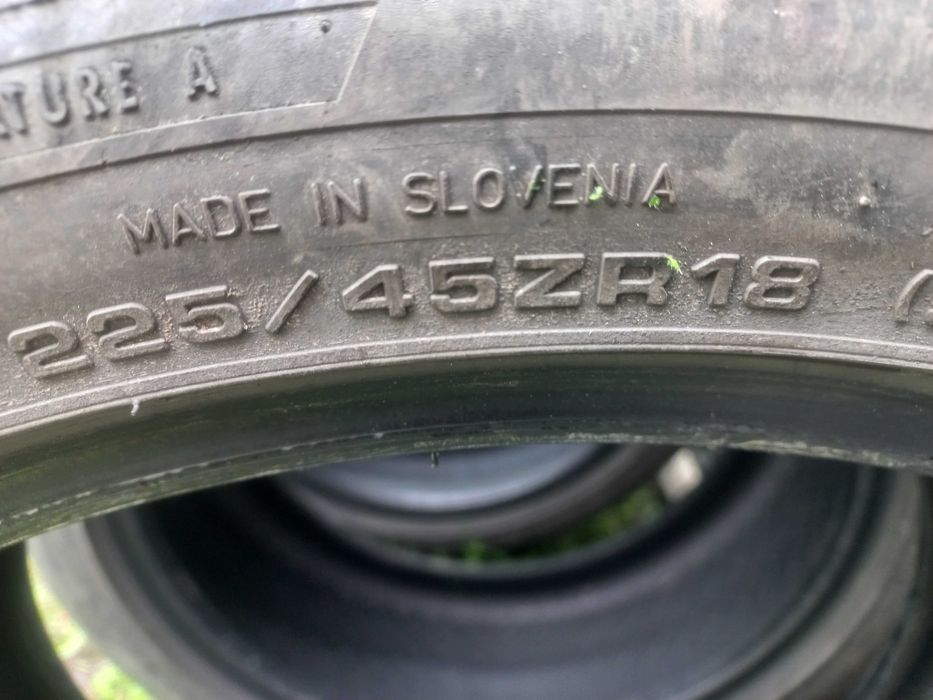 kpl. opon dunlop sport maxx 225/45Z R18