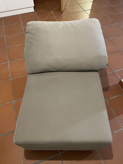 Sofá modular com chaise longue + 4 módulos individuais (uso 2 anos)