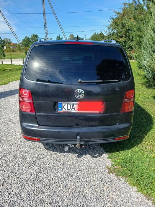 VW Touran 2.0 tdi. 170 KM. Hak.