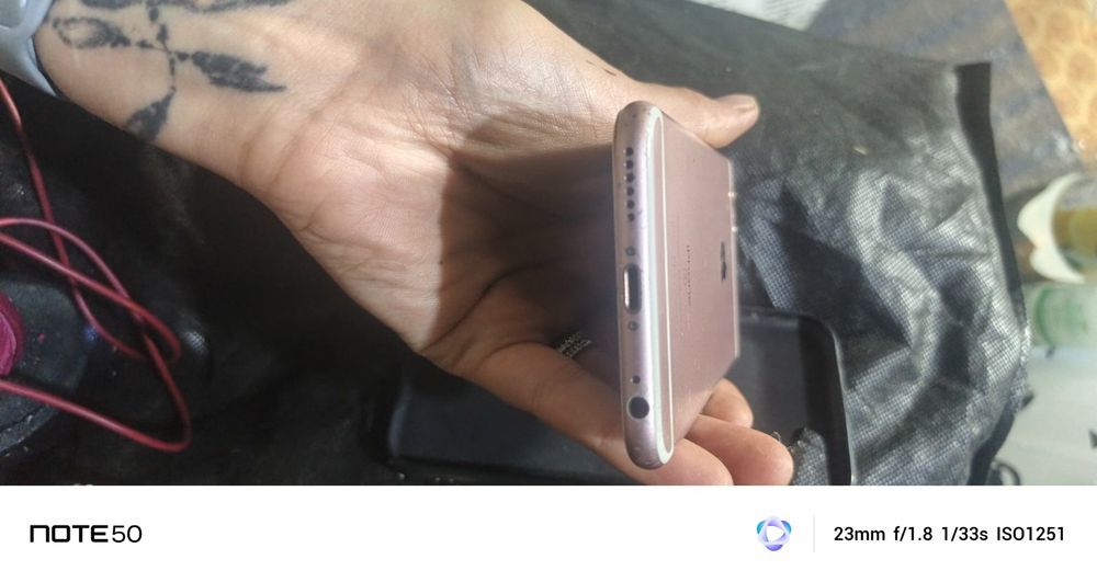 Продам, Apple iPhone 6s у кольорі рожеве золото