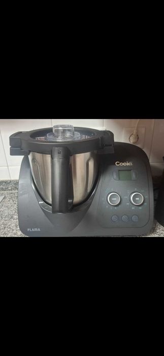 Robo de cozinha da Flama