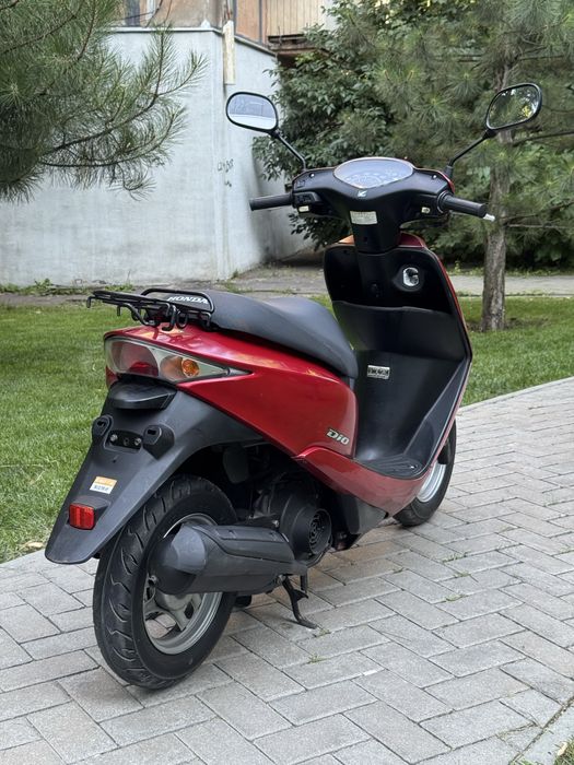 Скутер,мопед Honda Dio AF/68  Інжектор Контейнер