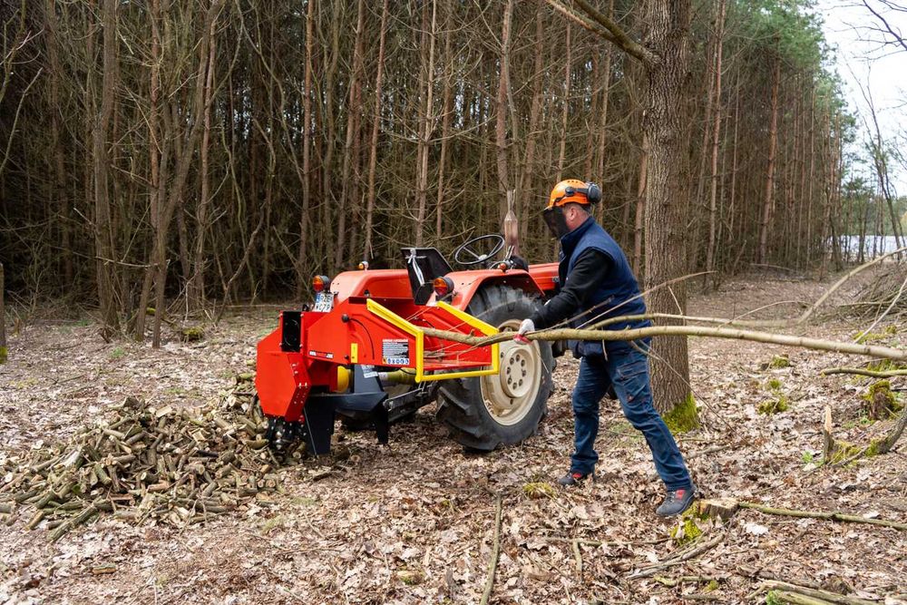 Rozdrabniacz Rębak R120 walcowy 5200 zł brutto