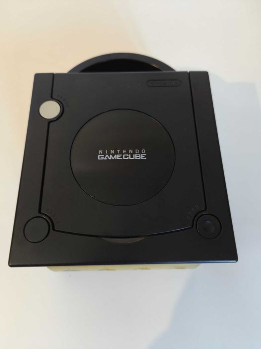 Nintendo GameCube com jogo