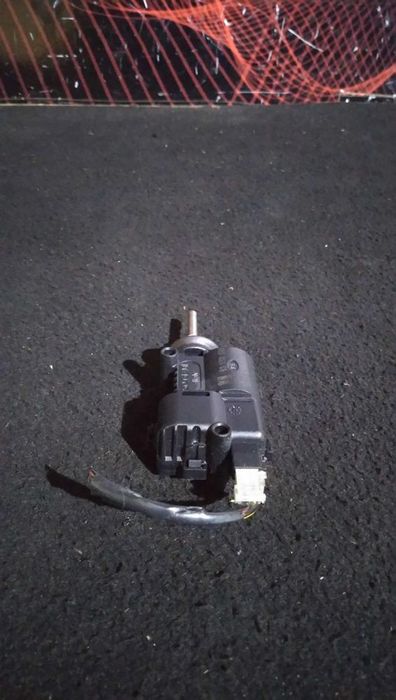 Fecho Da Tampa Do Combustivel Opel Vectra C (Z02)
