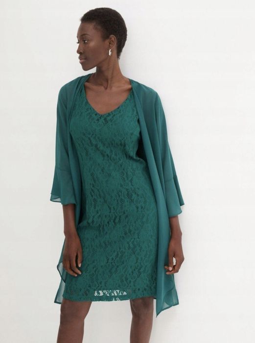 Sukienka koronkowa z narzutka 42
