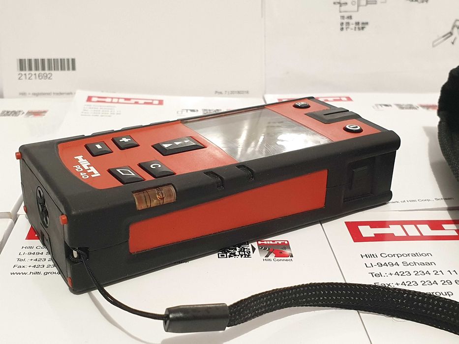 HILTI PD 40 dalmierz laserowy miarka miernik pd-e wurth leica Pomiar do 200m podświetlany ekran Super stan