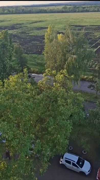 Продам 3  кімнатну квартиру в житловому стані  м. Златопіль