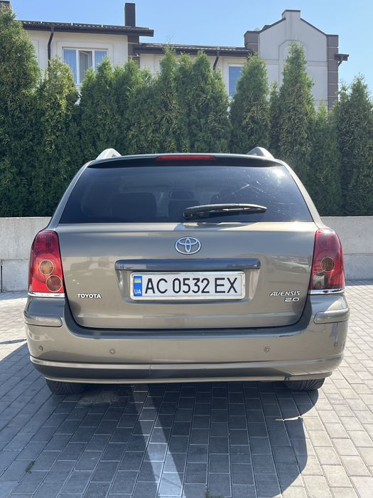 Toyota avevsis 2.0 D4D