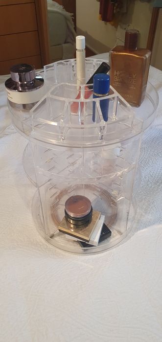 Organizafor de maquilhagem em acrílico