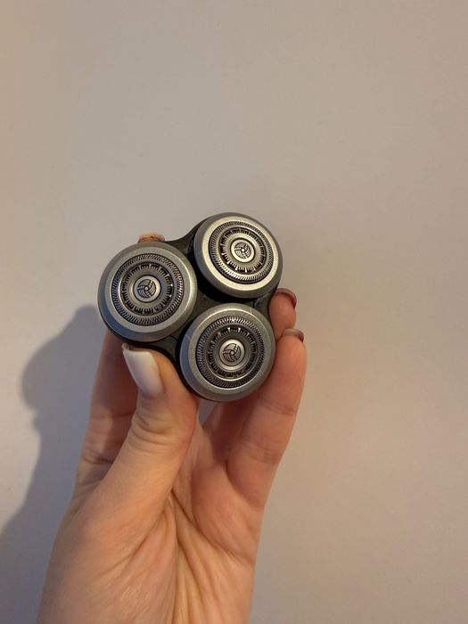 Golarkę Philips Series 9000 S9031