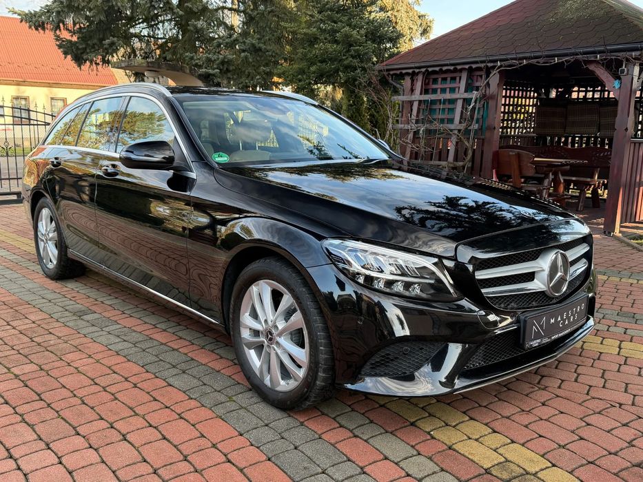 Mercedes-Benz Klasa C 9G-Tronic / 100% Bezwypadkowy / Bogata wersja / Idealny Stan!