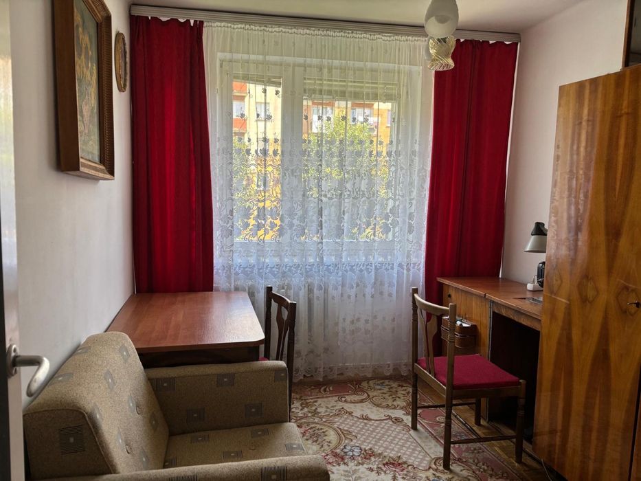 Mieszkanie 57 m2  1 piętro.