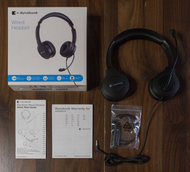 Nauszne słuchawki przewodowe z mikrofonem Dynabook Wired Headset