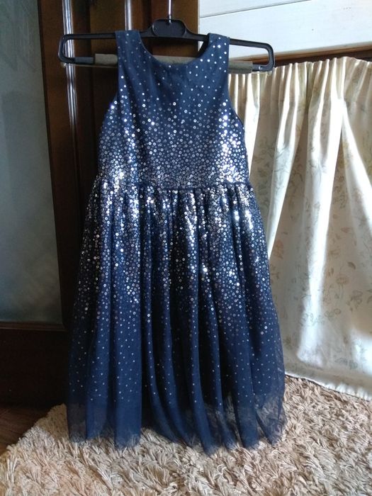 Платье на девочку