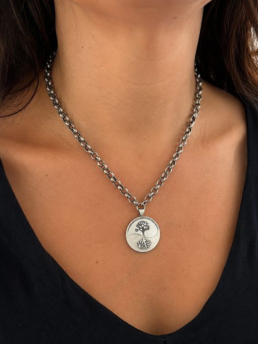 Fio em Prata com Medalha Árvore da Vida