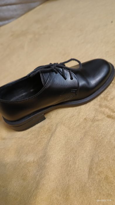 Sprzedam buty chłopięce