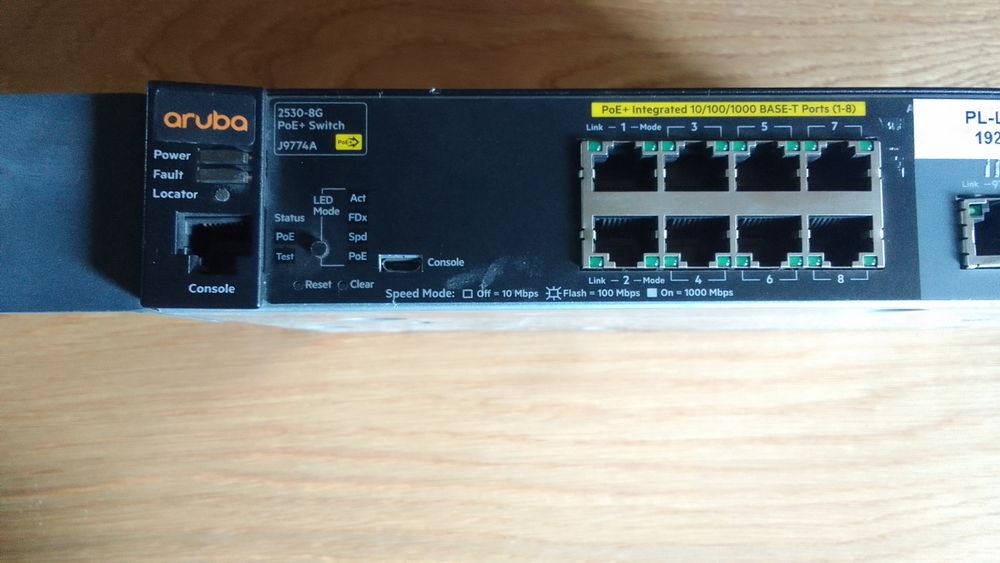 Aruba PoE switch 2530 8G